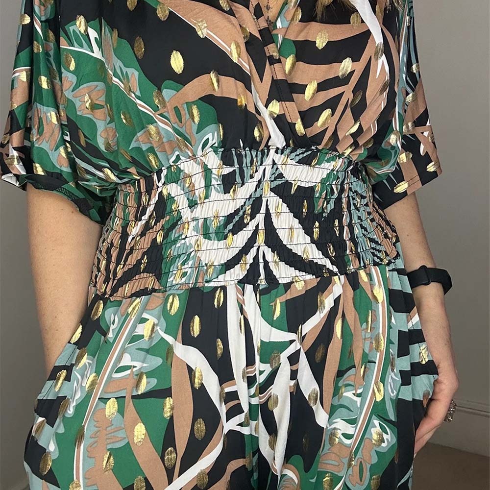 Mono holgado de talla grande con estampado de hojas estilo centro turístico para mujer