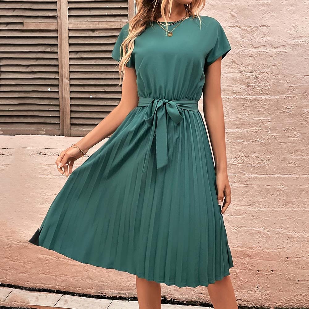 Women's Summer Solid Color Pleated Lace-Up Resort Dress
