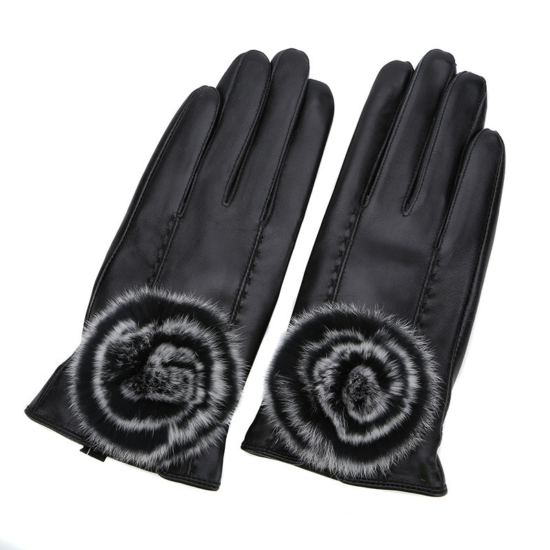 Elegantes guantes de flores de peluche