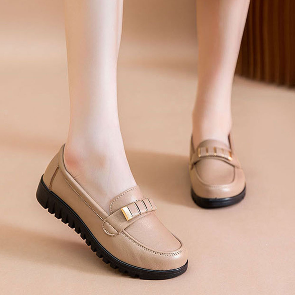 Spring and Autumn Women's Slip-On Leather Flat Loafers