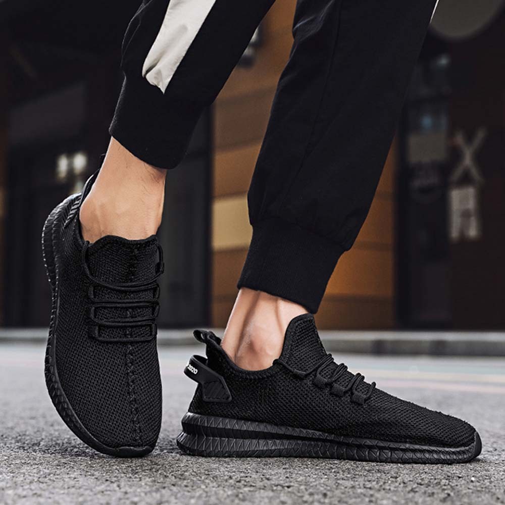 2024 New Men's Large Size Comfortable Walking Shoes