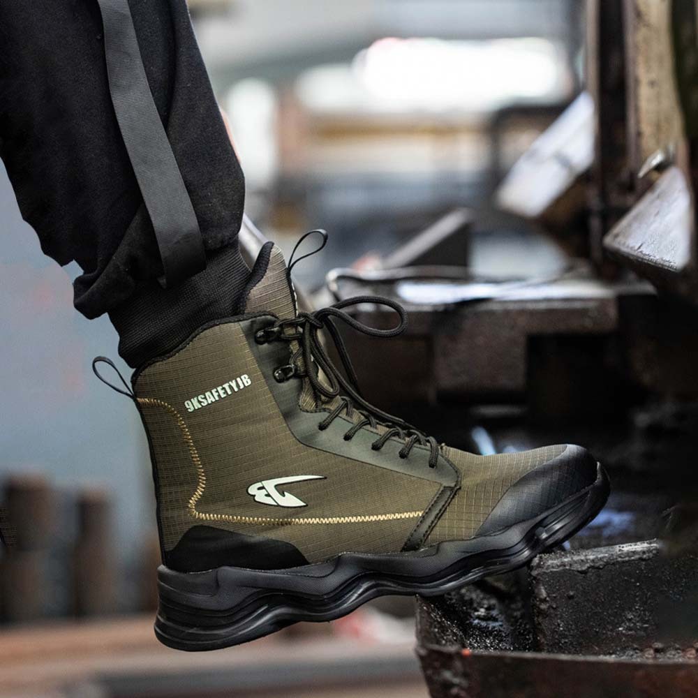 New steel-toe anti-smash, anti-puncture, wear-resistant safety shoes