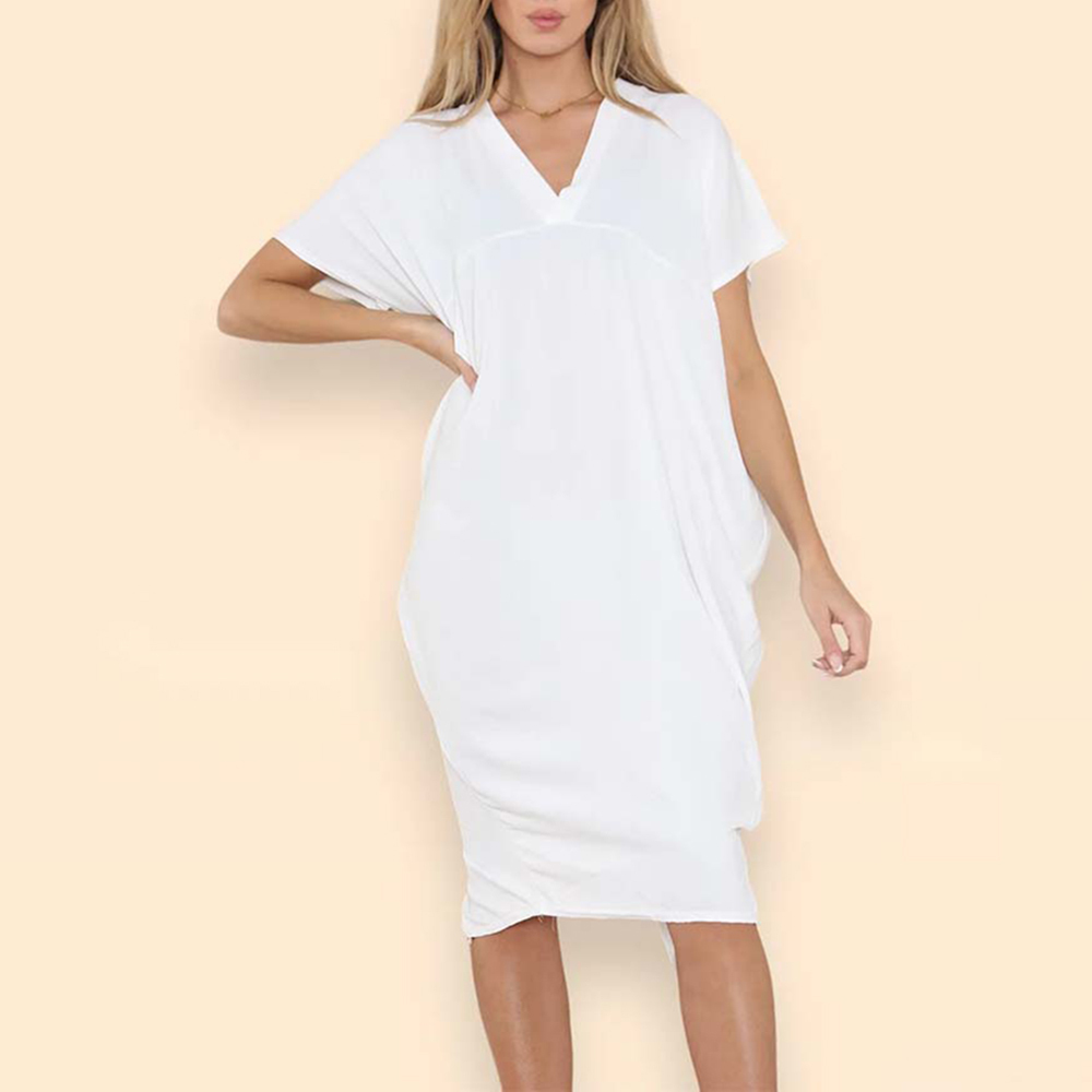 Vestido de seda hielo con cuello en V y manga murciélago de color liso