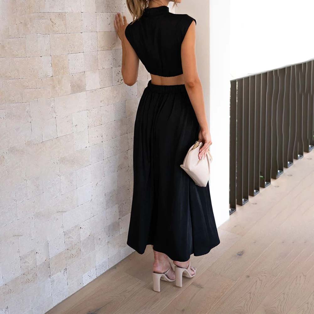 Stylish stand-up collar and exposed waist resort style dress