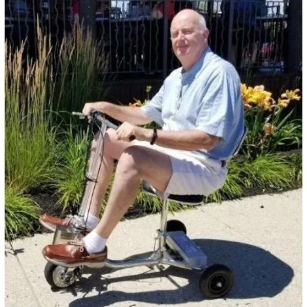 🎉【3rd Anniversary Flash Sale】🔥 Folding 3 Wheel Travel Mobility Scooter