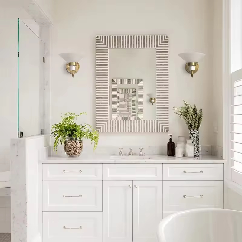 New Design Simple Style Indoor Wall Sconce For Bedroom Living Room Bathroom Glass Lampshade Brass Wall Lamp