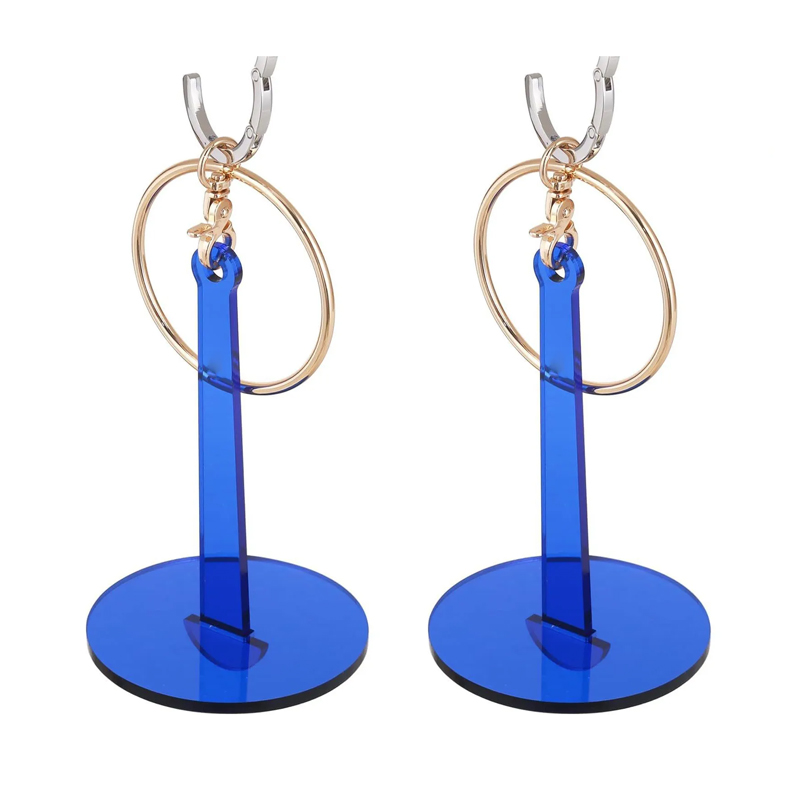 Portable Wrist Yarn Holder