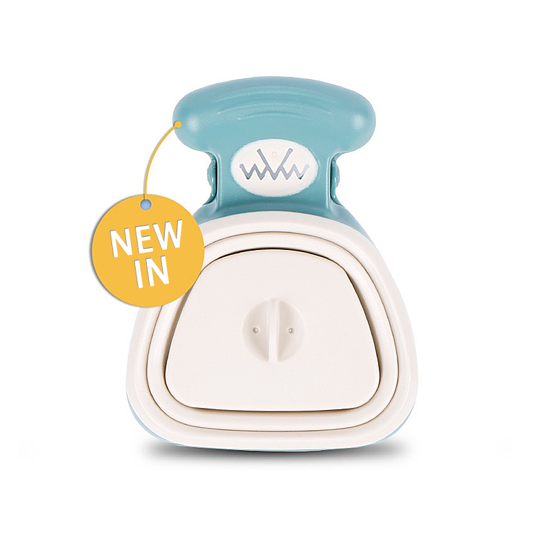 Pooper Scooper with bag attached