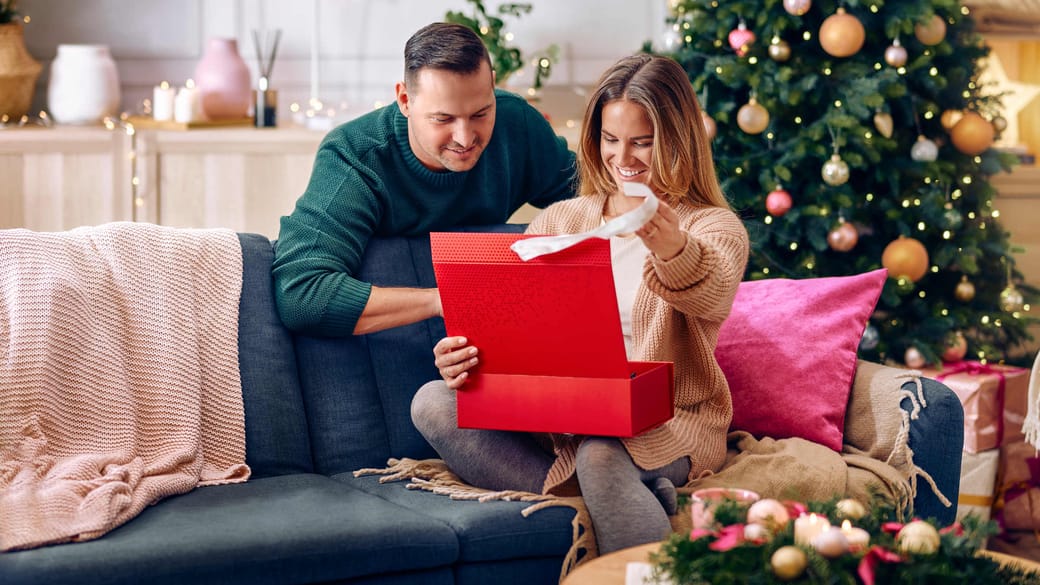 Here are the best Christmas gifts for couples