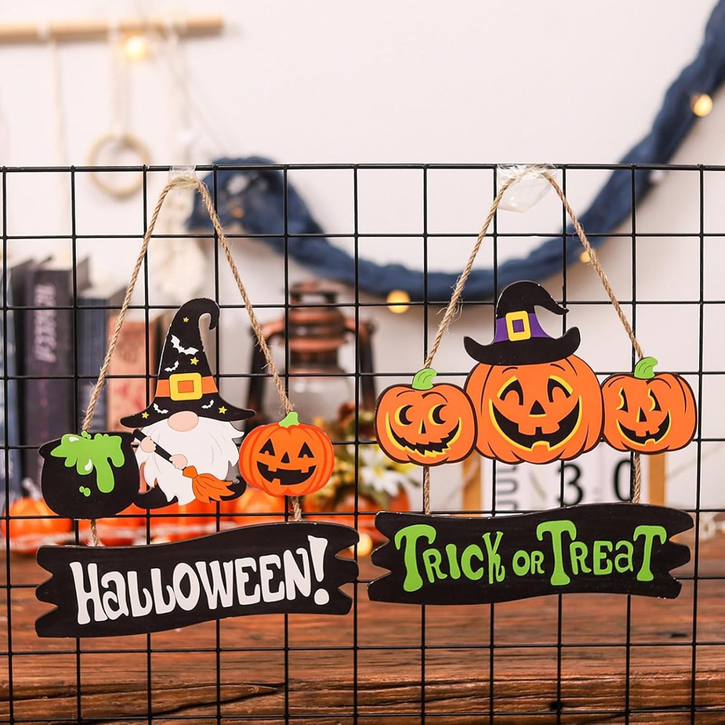 Trick Or Treaters Welcome Sign, Boo Sign Hanging Wall Plaque Signs, Sign for Front Door Keep Out Halloween Sign Halloween Signs for Door Lawn Garden Front Porch