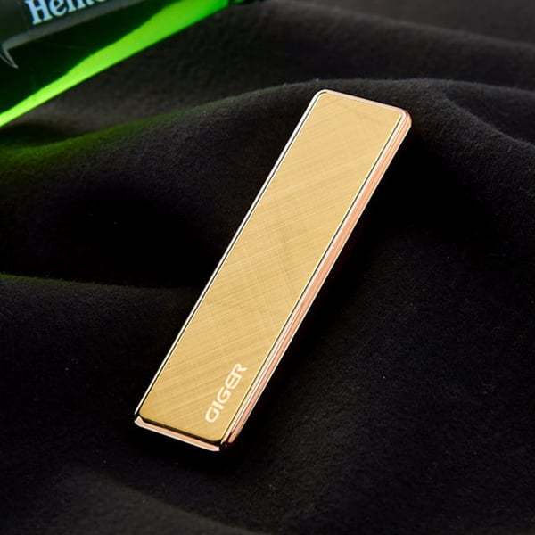 Szélálló USB ívöngyújtó - Exkluzív díszdobozban