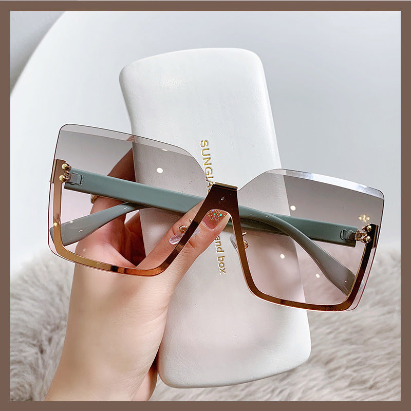 Versace-Damen-Halbrahmen-Sonnenbrille aus Metall