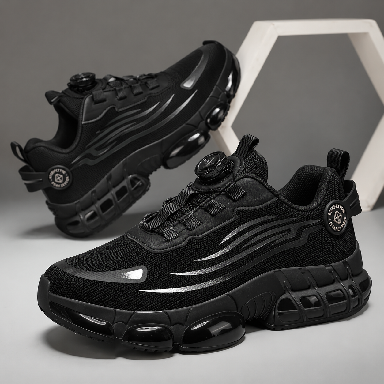Men's lightweight and comfortable steel-toe industrial construction safety shoes