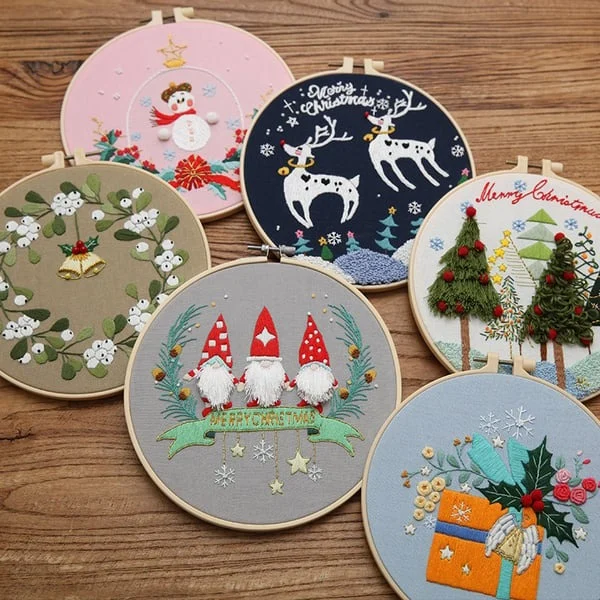 Christmas Embroidery Set