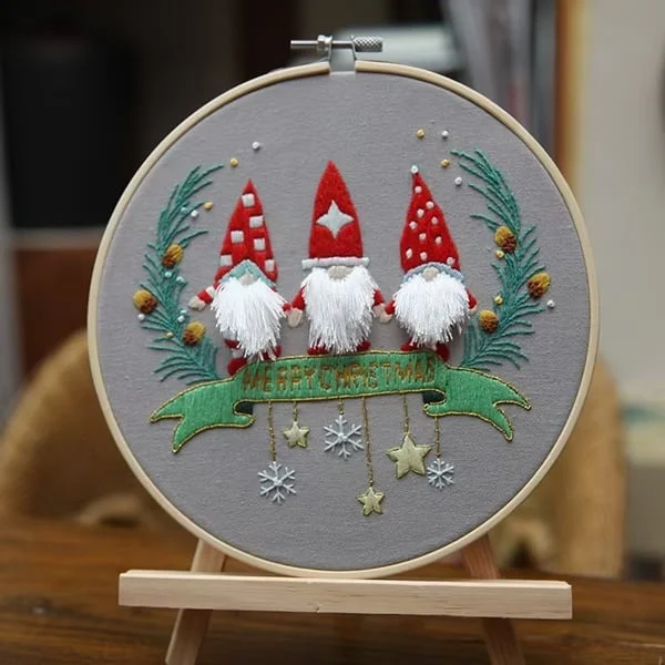 Christmas Embroidery Set