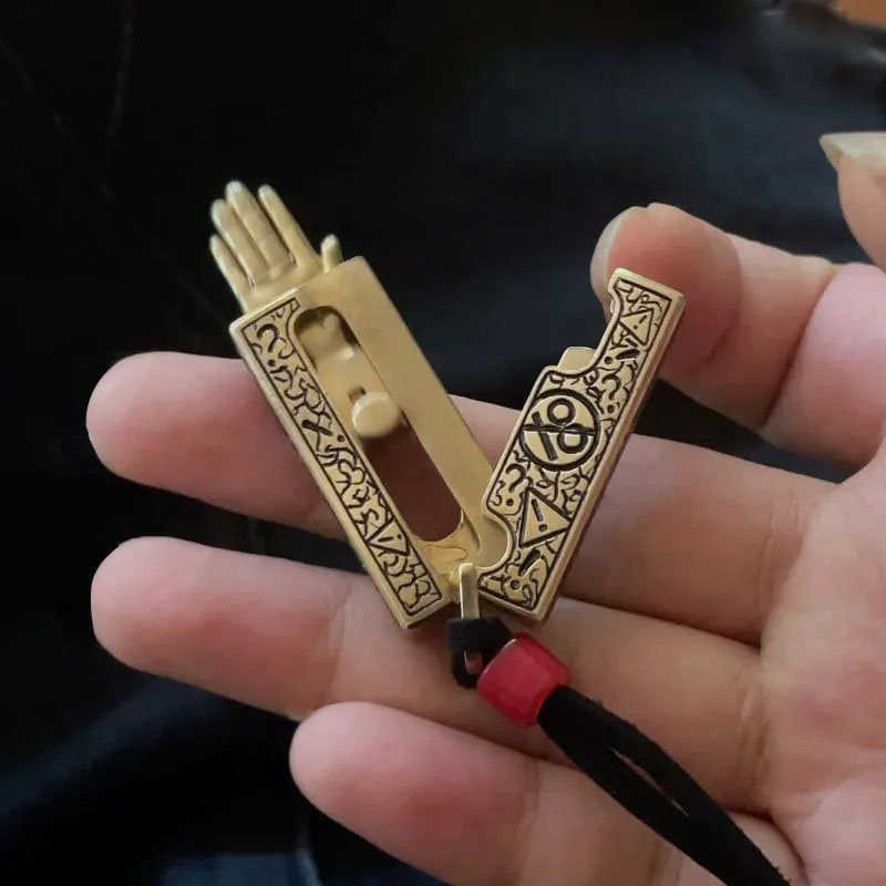 🔥Hot Sale 49% OFF -✋ Flip & Flick Fun Knife ✋