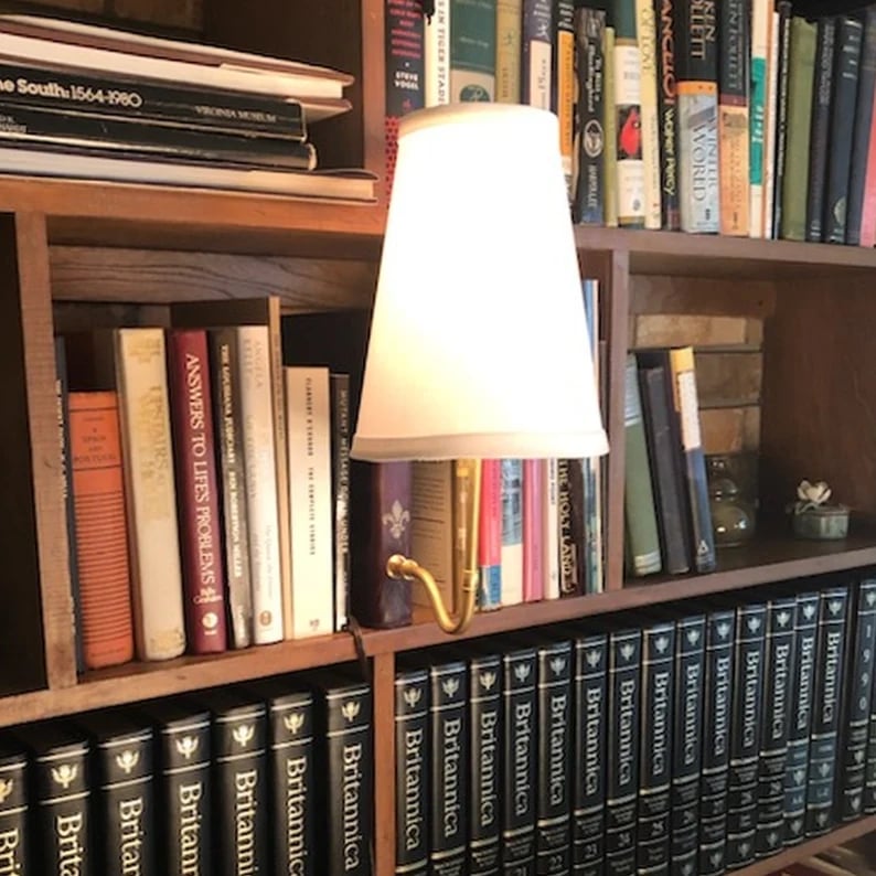 🎄 Early Christmas Sale 49% OFF 🎄 The "Classic" Literary Lamp - Battery Powered