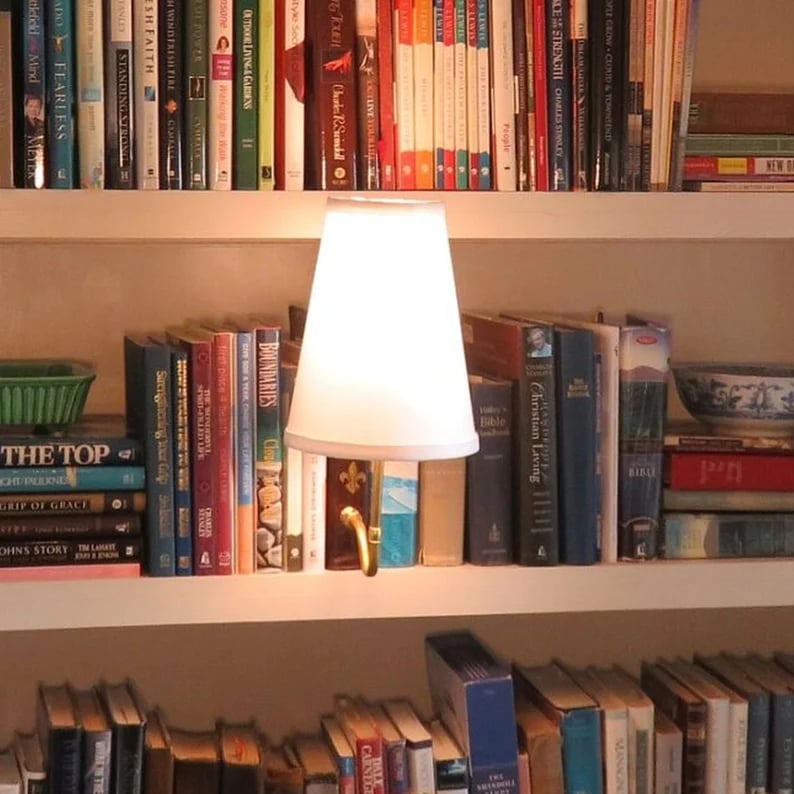 🎄 Early Christmas Sale 49% OFF 🎄 The "Classic" Literary Lamp - Battery Powered