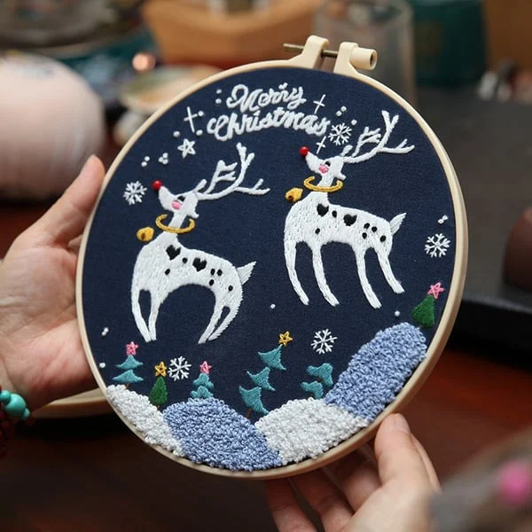 Christmas Embroidery Set