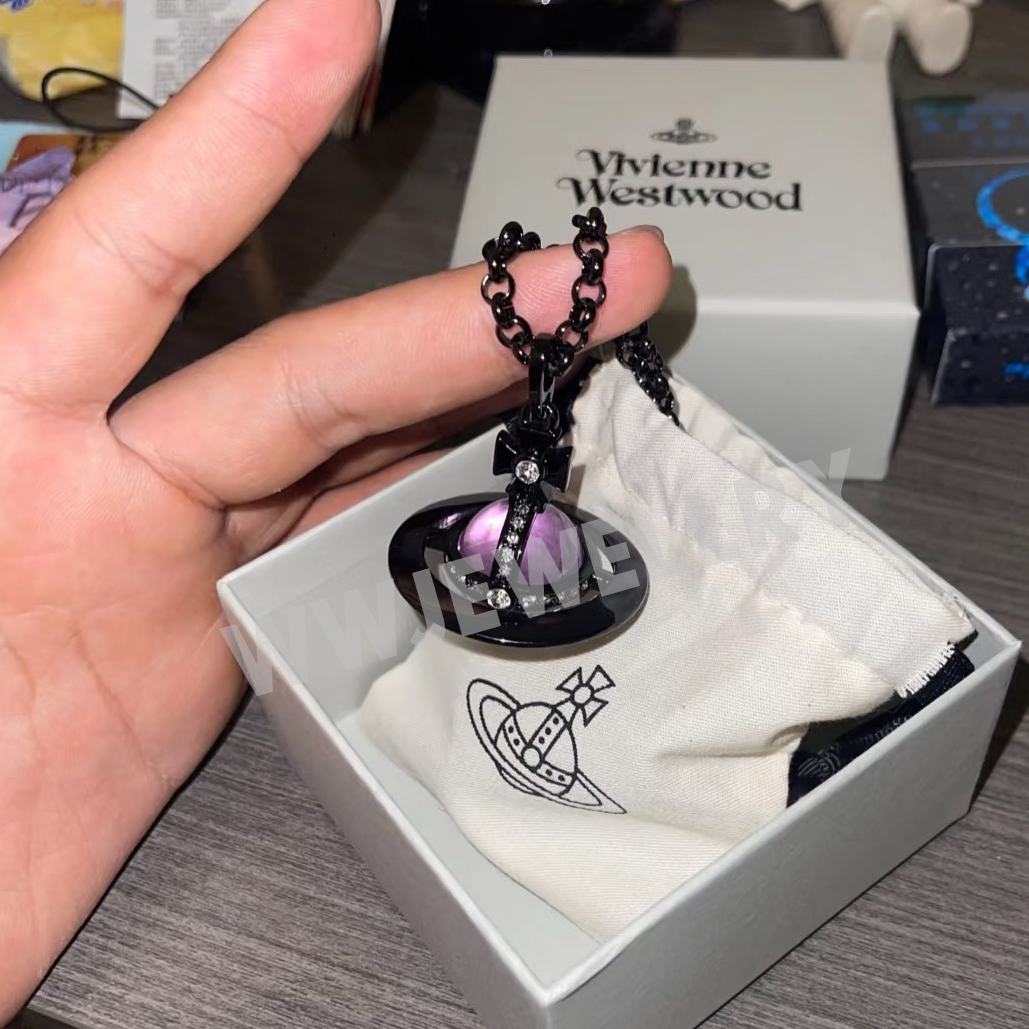 18MM ORB Classic Saturn Pendant Necklace