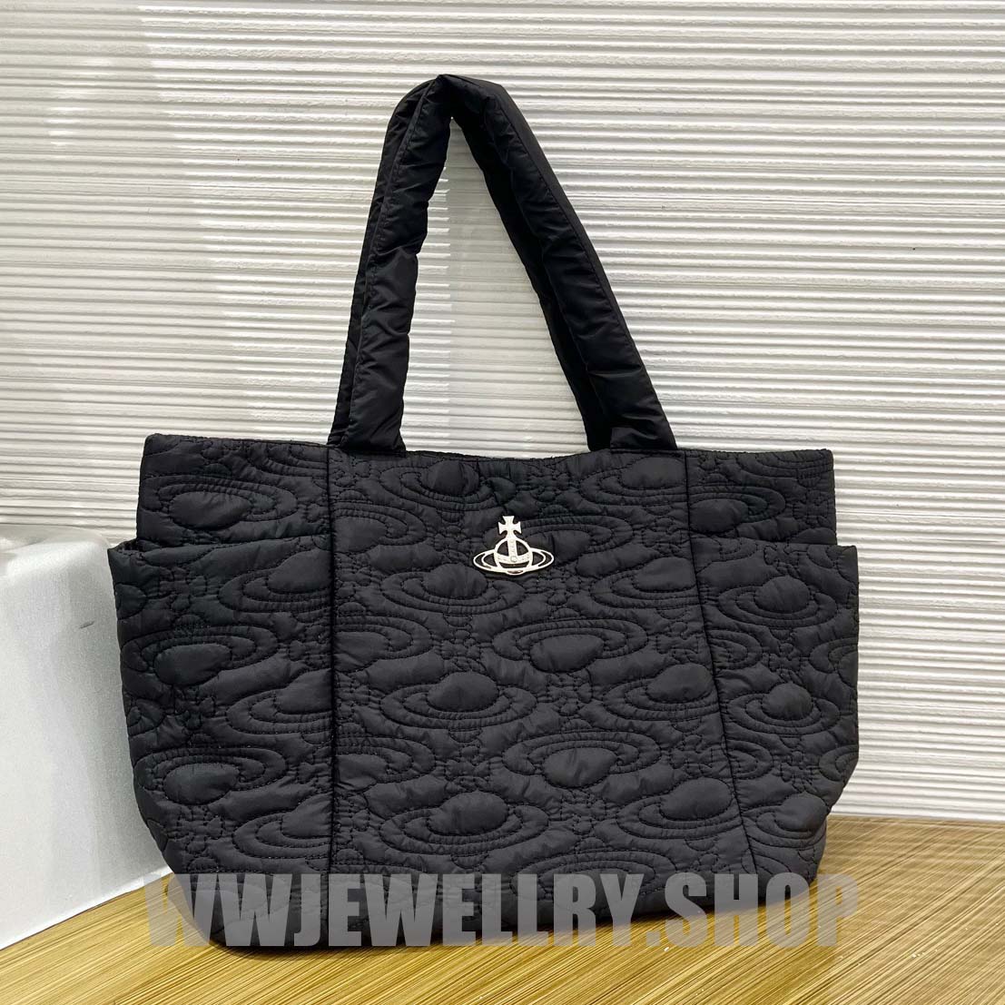 Black Full Saturn Bag