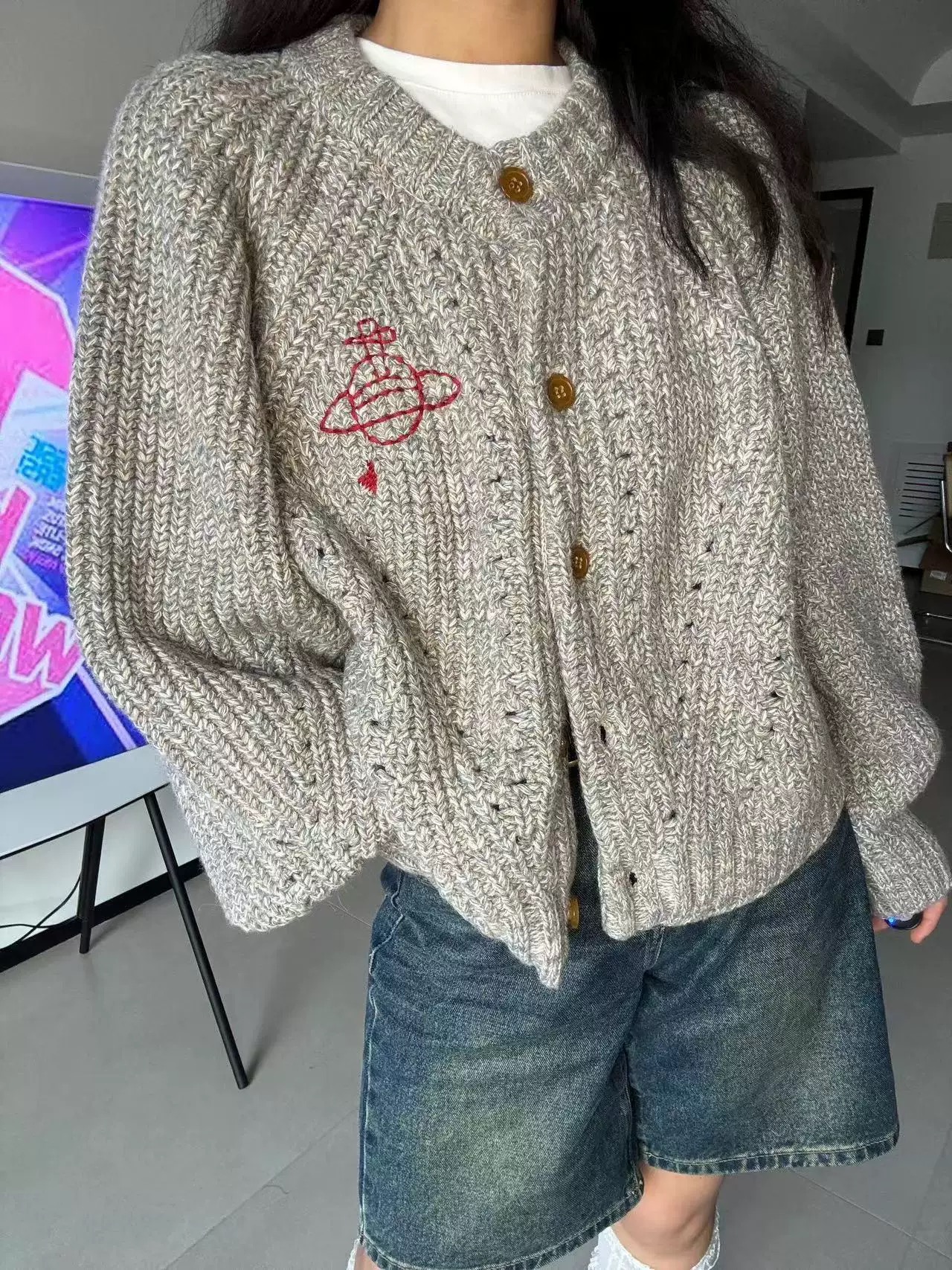 Short Mixed Color Saturn Sweater