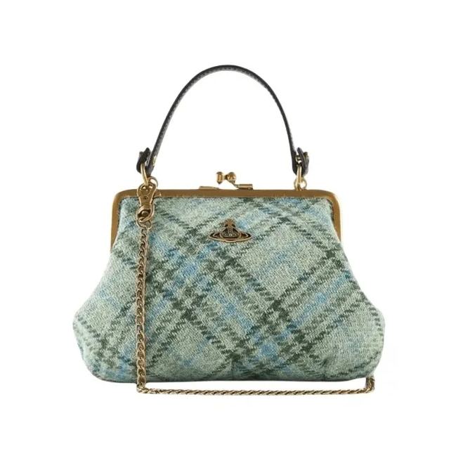 Granny Frame Purse