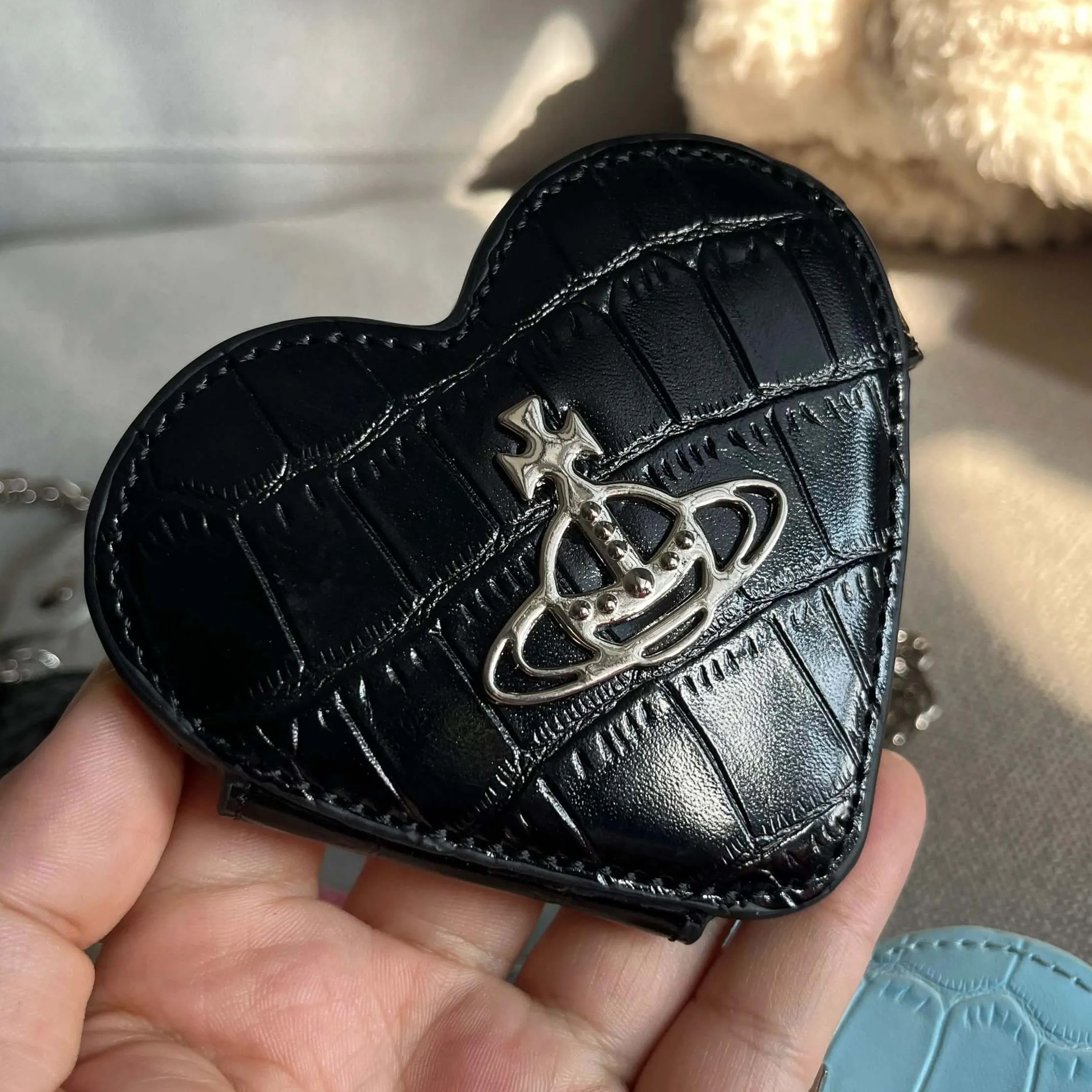 8 Colors Snake Patterned Crocodile Heart-Shaped Mirror