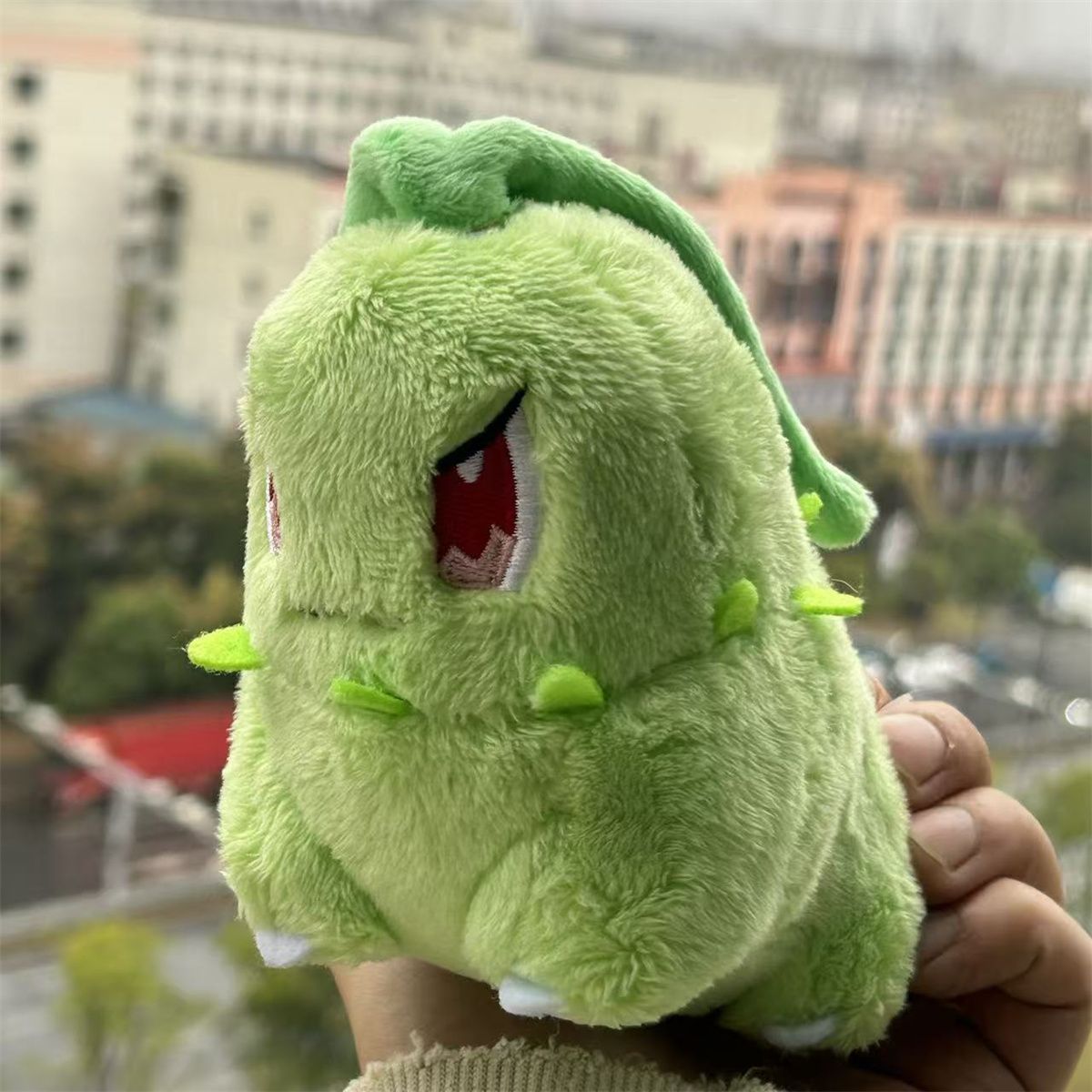 Leaf-Spin Plush Charm, product view 3