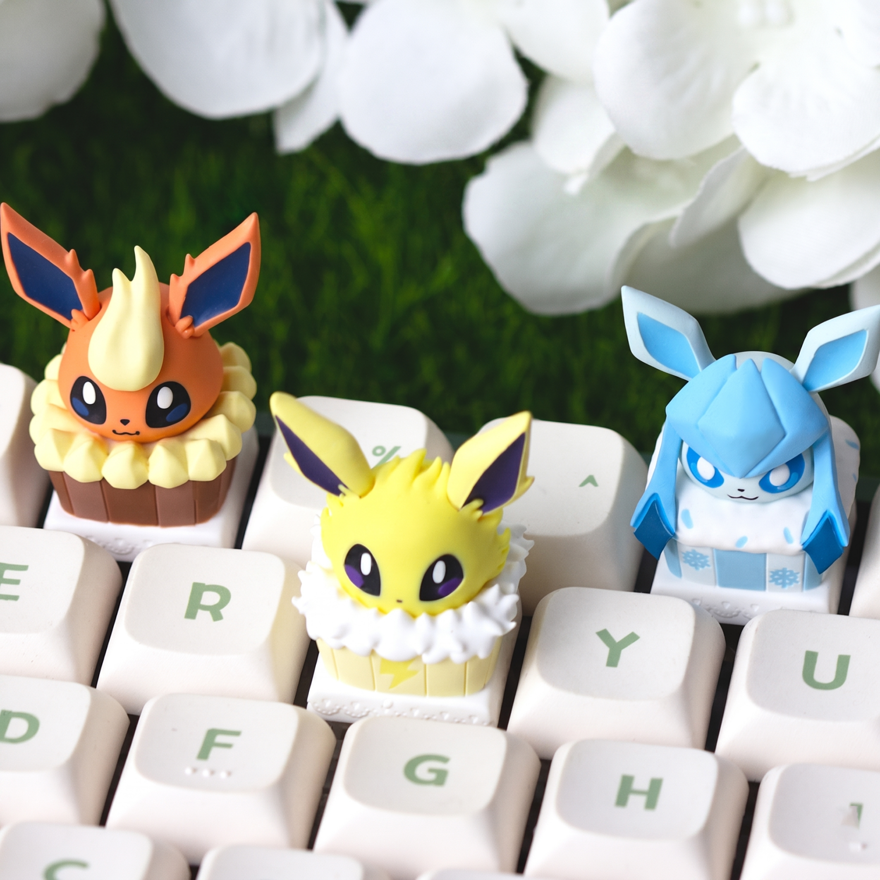 Sweet Scoops: Eeveelution Ice Cream Artisan Keycap Collection