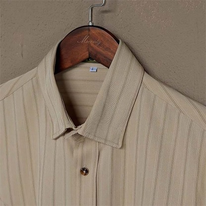 Camisa a rayas retro de primavera y otoño para hombre