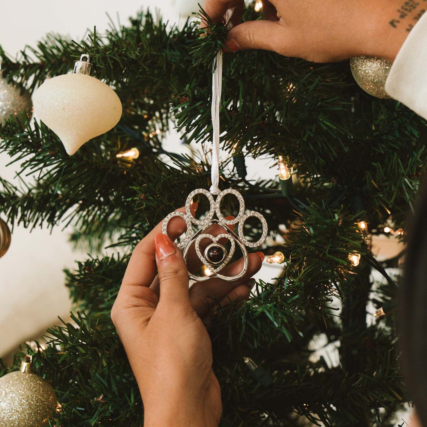 Personalized Green Snowflake Photo Ornament Projection Ornament Christmas Gifts - soufeeluk