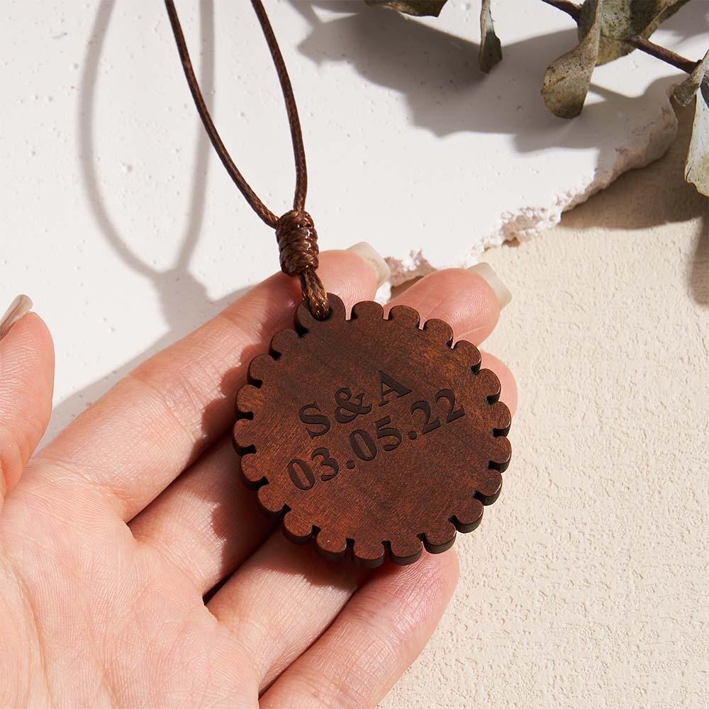 Custom Photo Wooden Pendant Necklace Valentine's Gifts for Her Personalised Engraved Name Necklace - soufeeluk