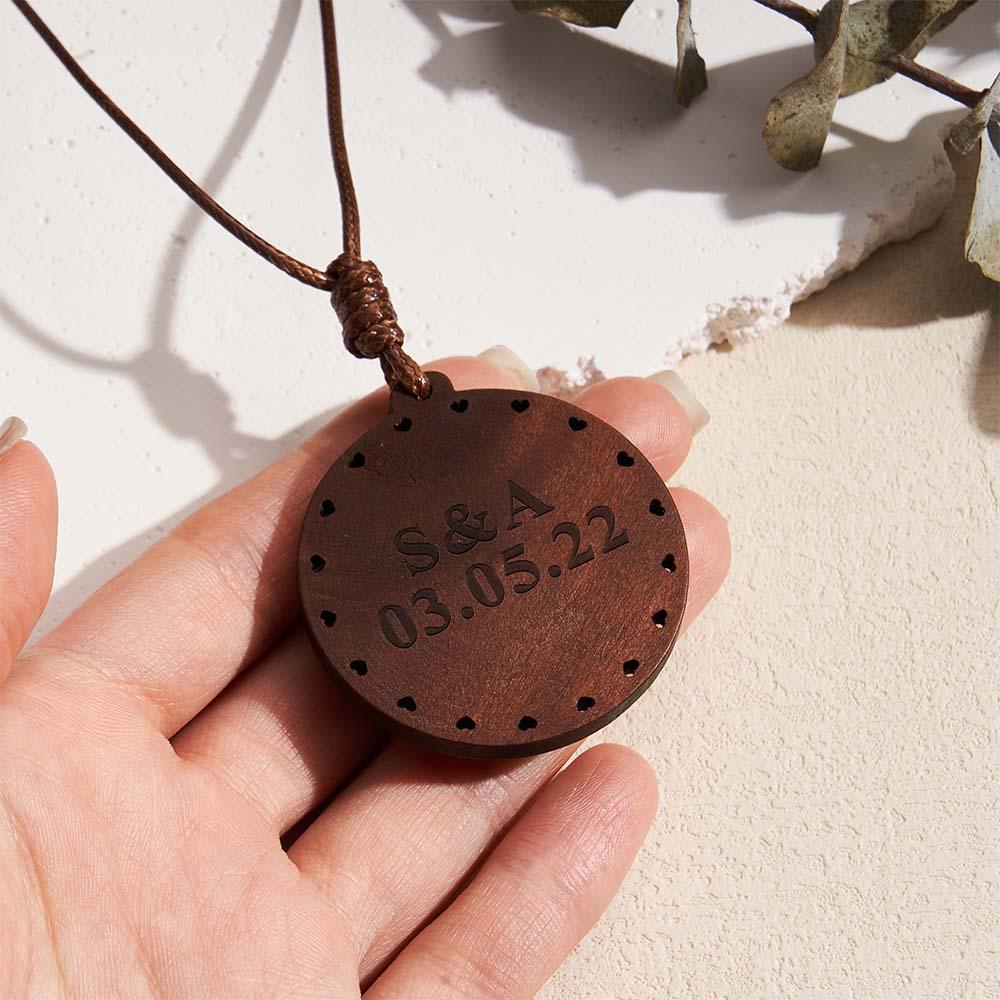 Custom Photo Wooden Pendant Necklace Valentine's Gifts for Her Personalised Engraved Name Necklace - soufeeluk