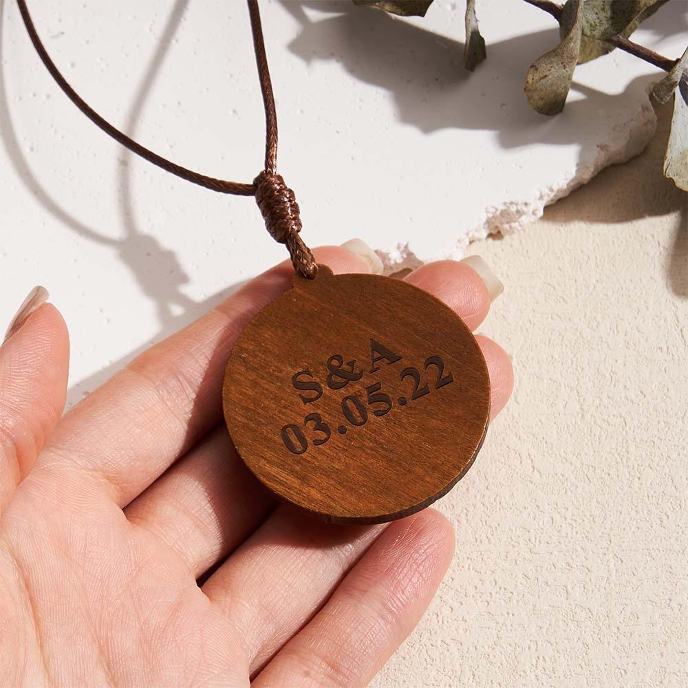 Custom Photo Wooden Pendant Necklace Valentine's Gifts for Her Personalised Engraved Name Necklace - soufeeluk