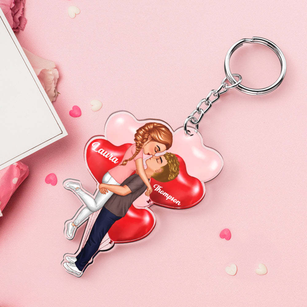 Personalised Acrylic Keychain Couple Hugging Valentine's Gifts - soufeeluk