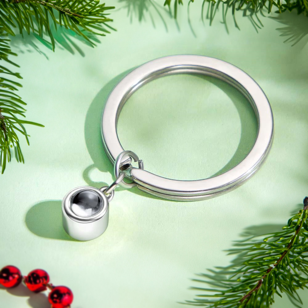 Custom Photo Projection Keychain Personalized Key Ring Exquisite Christmas Gifts For Couple - soufeeluk