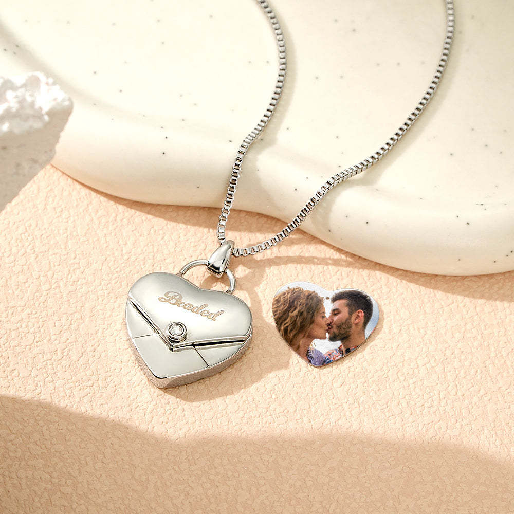 Couple Envelope Lettering Magnetic Necklace - soufeeluk