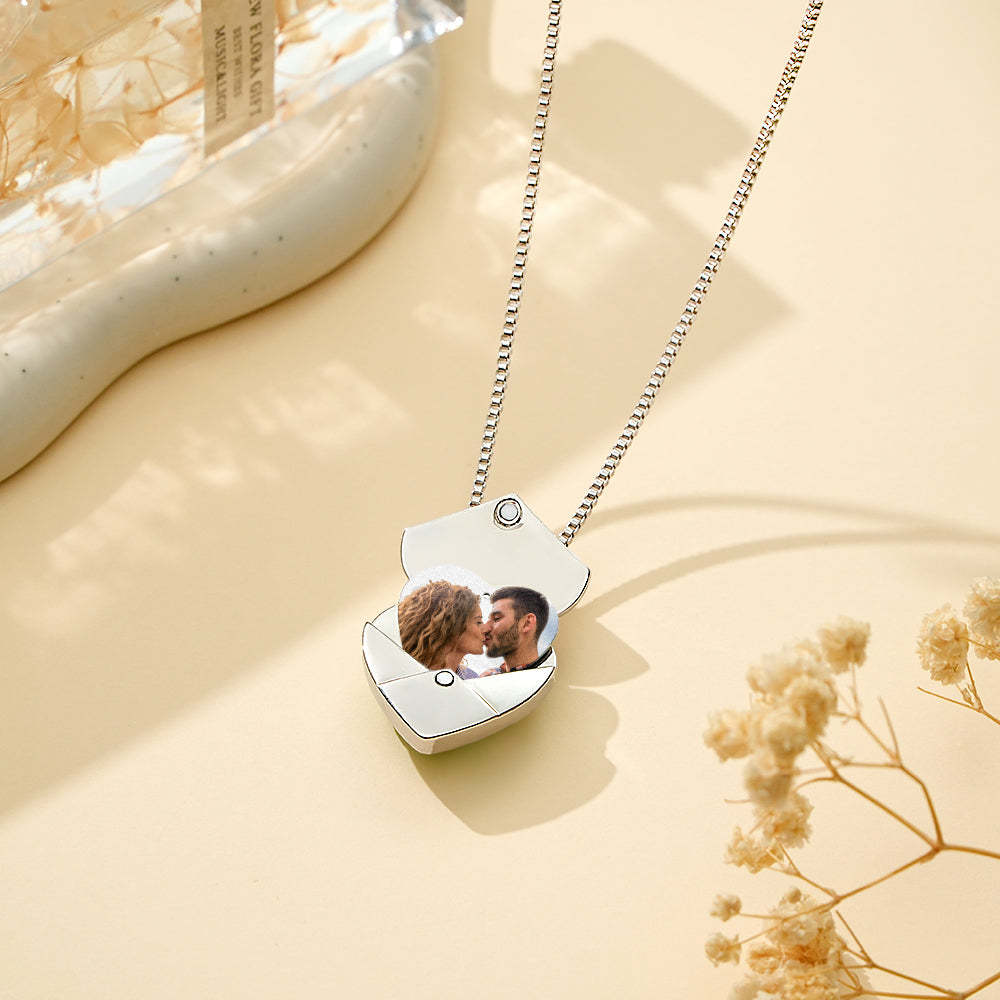 Couple Envelope Lettering Magnetic Necklace - soufeeluk