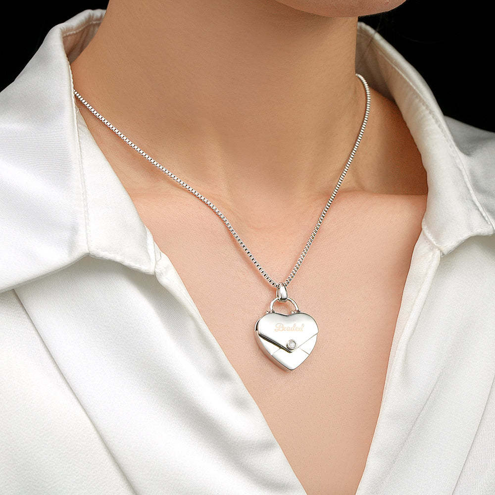 Couple Envelope Lettering Magnetic Necklace - soufeeluk