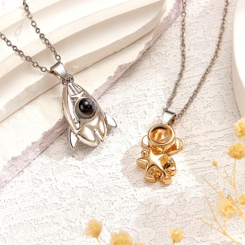 Custom Projection Couple Necklace Astronaut Creative Gift - soufeeluk