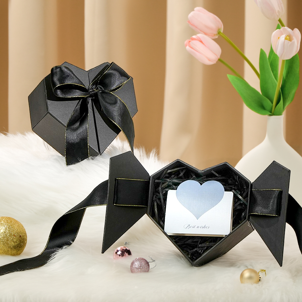 Gift Box with Greeting Card Black (15*15*7CM)