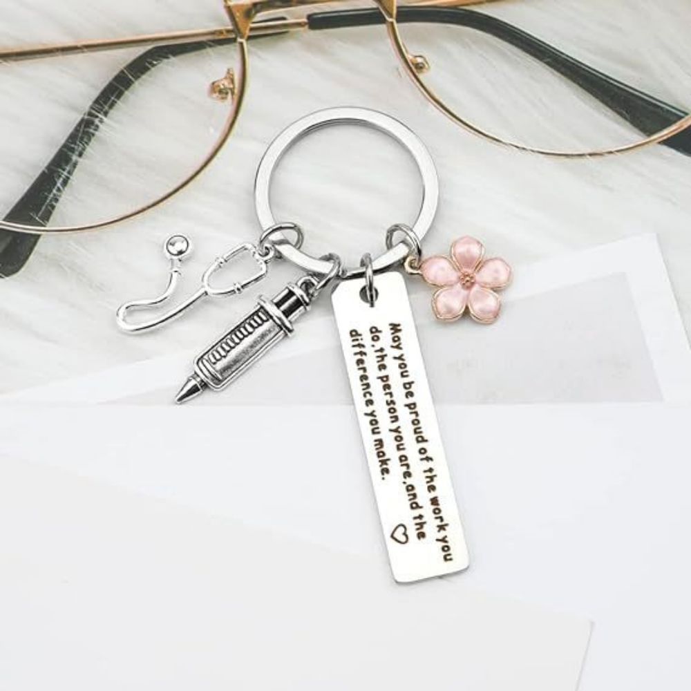 Nurse Keychain Stainless Steel Keychain Gifts For Women Nurses Week Gifts Nursing Graduation Gift Nurse Practitioner Gifts - soufeeluk