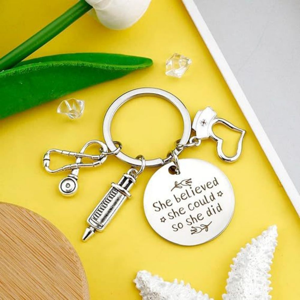Nurse Keychain Stainless Steel Keychain Gifts For Women Nurses Week Gifts Nursing Graduation Gift Nurse Practitioner Gifts - soufeeluk