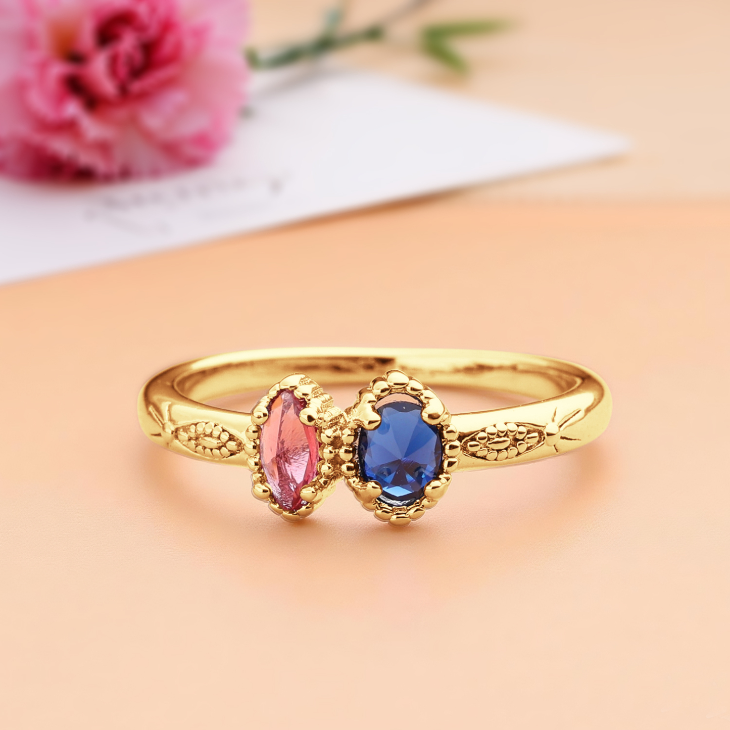 Personalisierter Geburtssteinring Mit Mehreren Vintage-milgrain-ringen Für Mama Und Oma