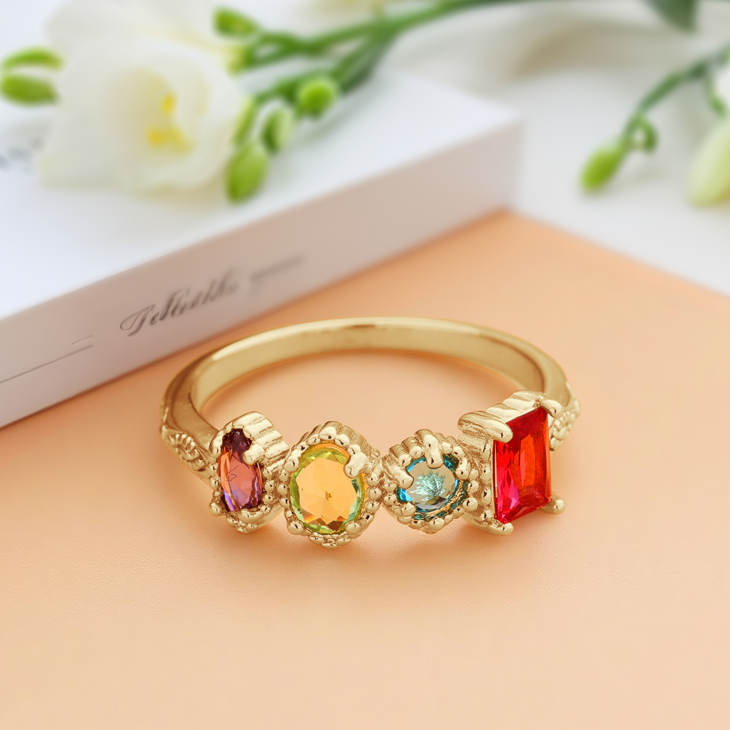 Personalisierter Geburtssteinring Mit Mehreren Vintage-milgrain-ringen Für Mama Und Oma - soufeelde