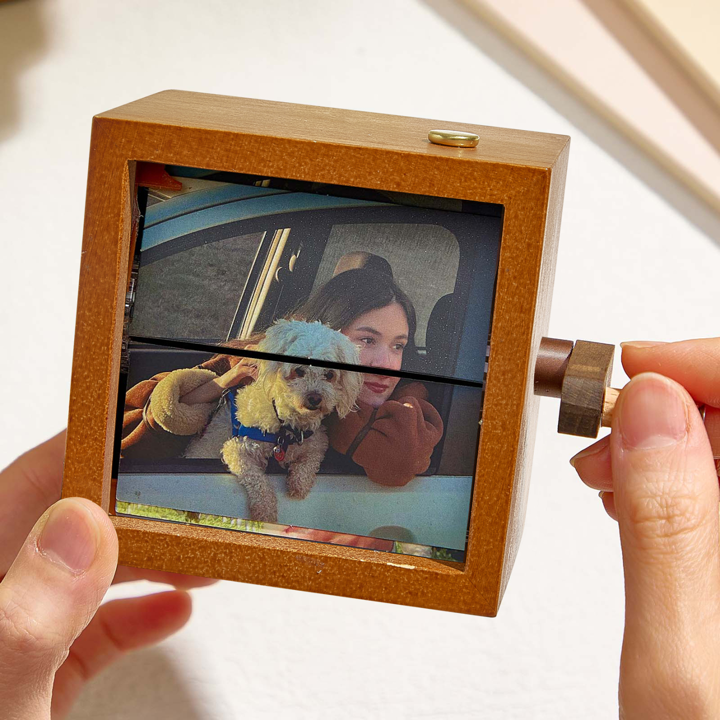 Benutzerdefinierter Foto-Flipbook-Rahmen, Animationsmaschine, mechanisches Fotoalbum mit Handkurbel und leichtem Baby-Foto-Würfelrahmen aus schwarzem Walnussholz, kreatives Geschenk Benutzerdefiniertes Flipbook mit handgekurbelter Filmmaschine
