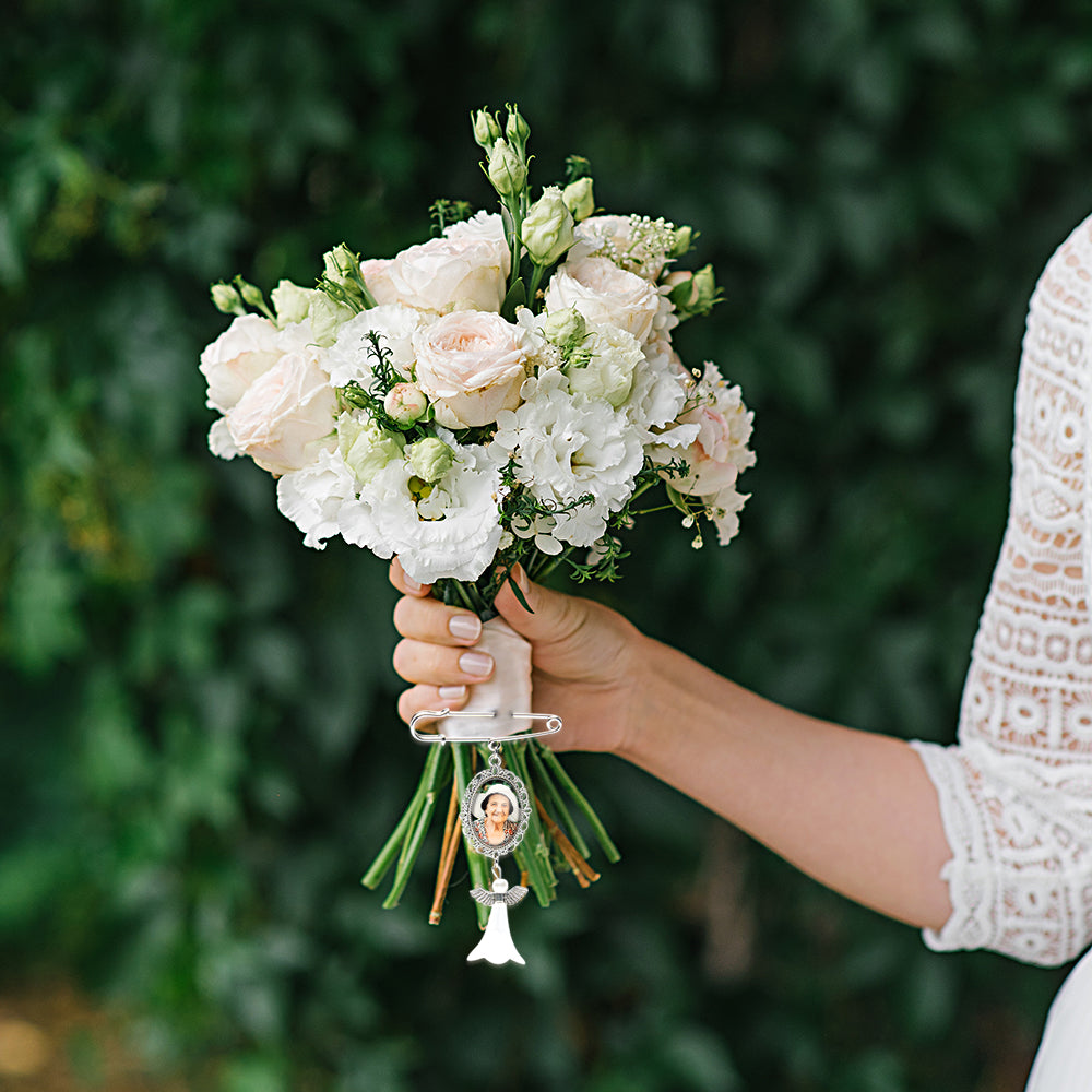 Personalisierte Engelsflügel Pin Brosche Hochzeitsstrauß Foto Charm Hochzeit Erinnerungsgeschenk Für Die Braut - soufeede