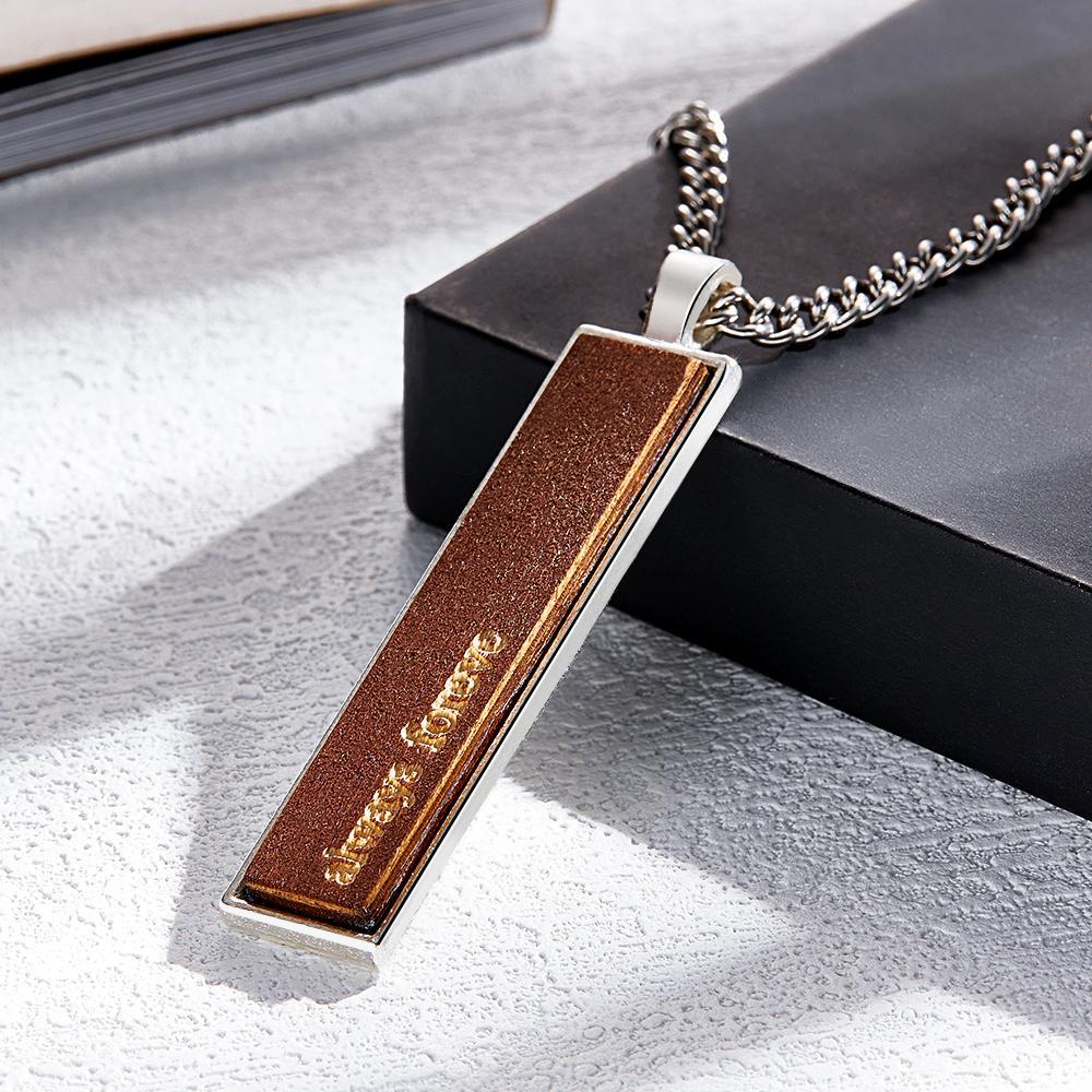 Gravierbare Halskette Aus Holz Und Metall, Personalisierter Retro-anhänger, Geschenk Zum Hochzeitstag - soufeede