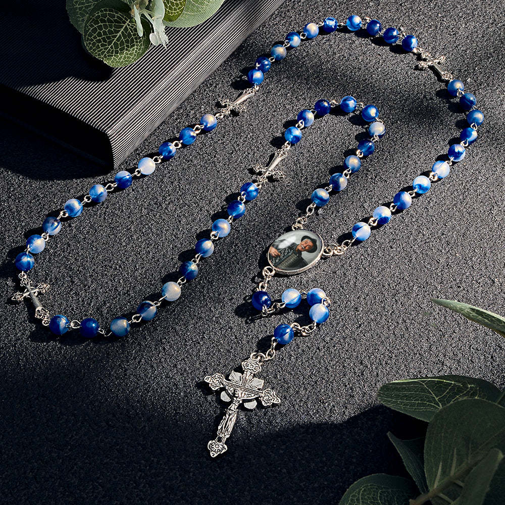 Benutzerdefinierte Rosenkranz-kreuz-halskette, Personalisierte Blaue Acrylperlen-halskette Mit Foto - soufeede
